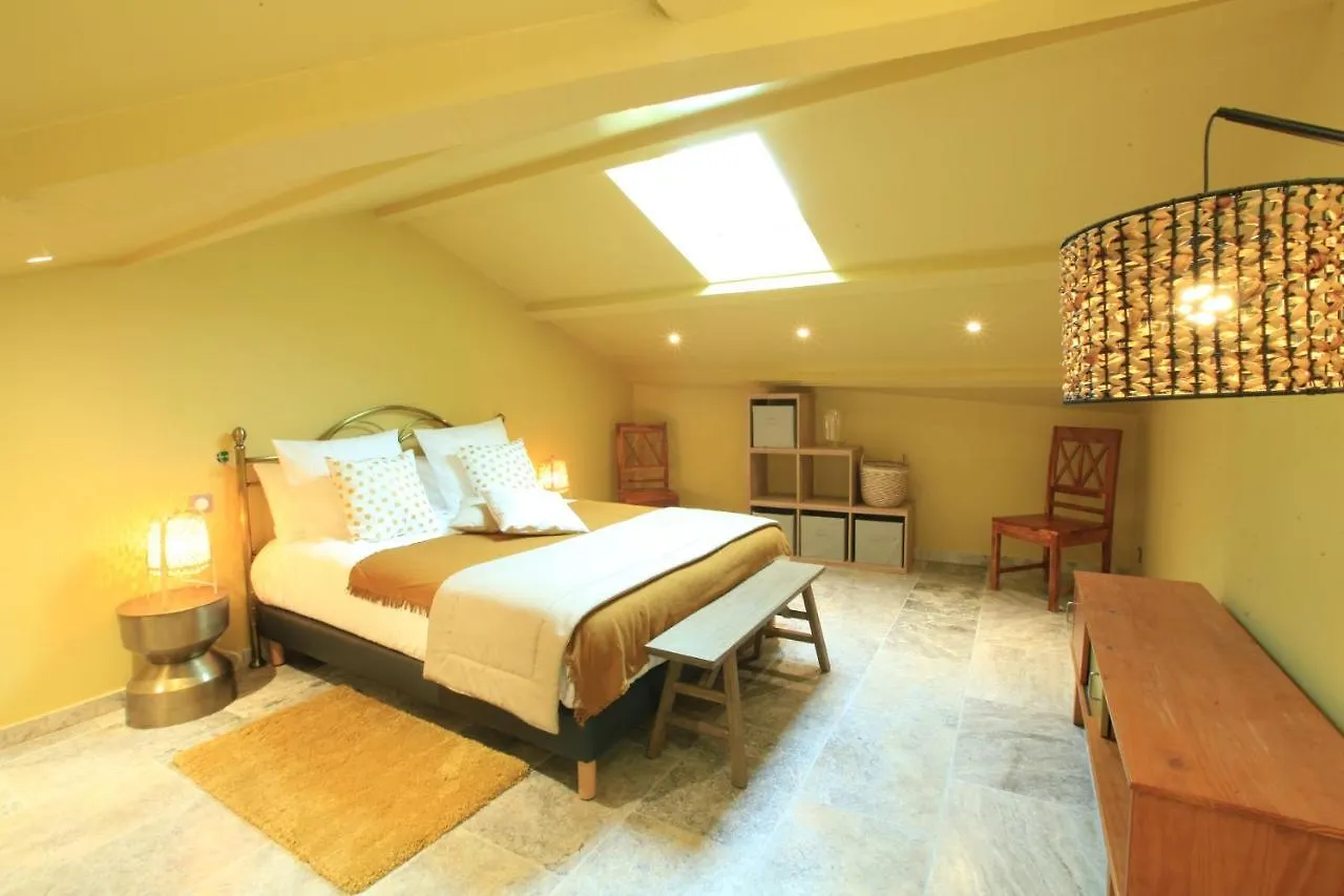 Chambres D' Hotes Les Ormes Saint-Remy-de-Provence 0*,  France